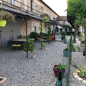 https://gites-de-laven.hotels-rhonealpes.com