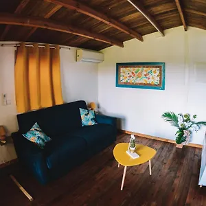 Hébergement de vacances De Nola, Le Lamentin